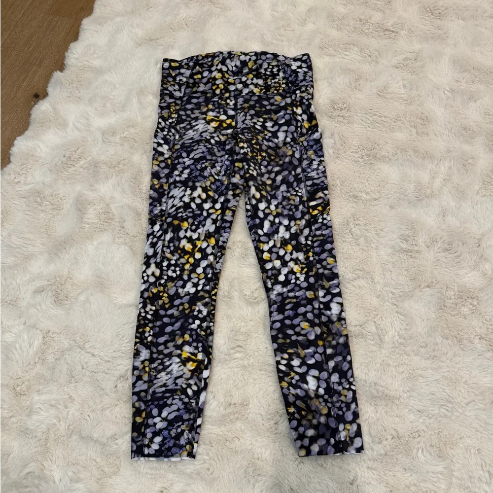 Lululemon Fast and Free Tight II 25” - Picture 4 of 5